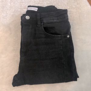 Mid rise skinning jean